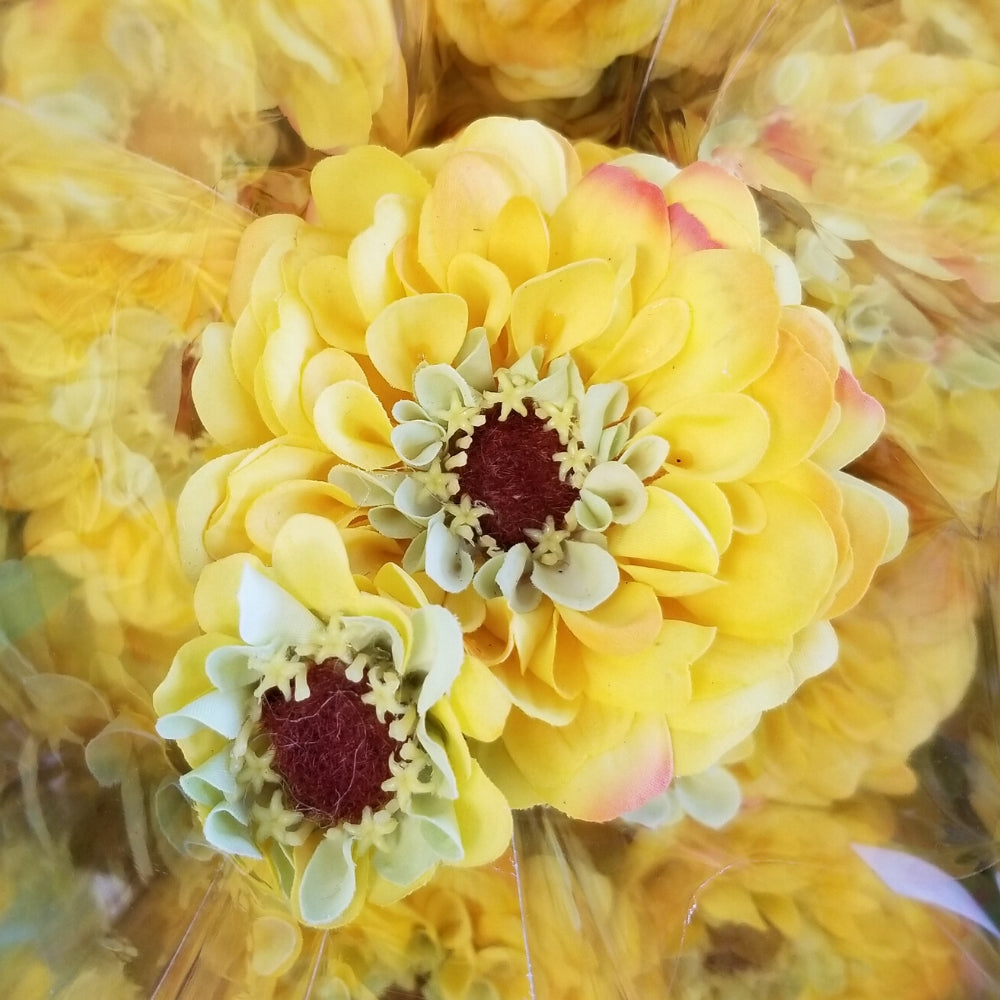 25" Real Touch Zinnia Spray x3 (Yellow)